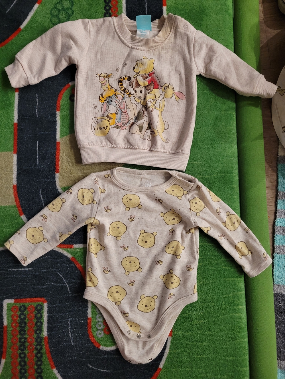 Disney Baby Beige Winnie the Pooh Two-Piece Bodysuit & Sweatshirt Set